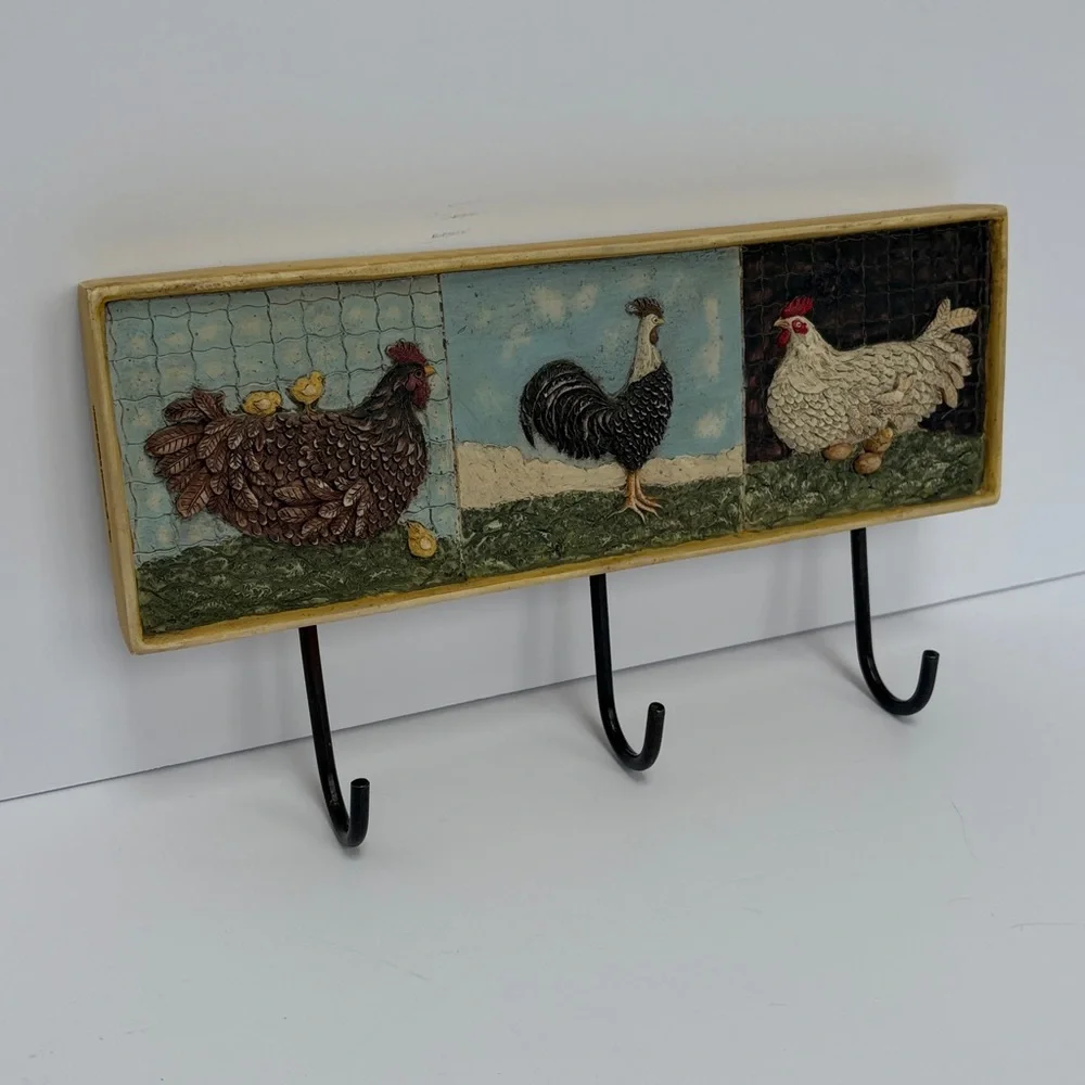WARREN KIMBLE HEN-FEATHERS Rooster and Hens Wall Hooks